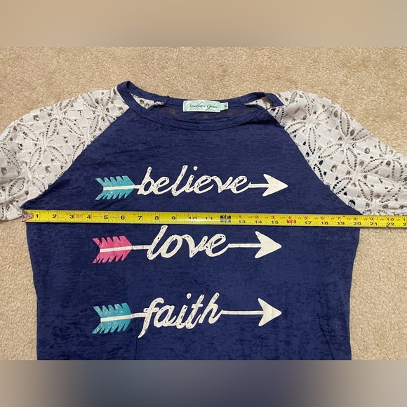 XL 3/4 Lace Sleeve Southern Grace tee - Picture 7 of 9